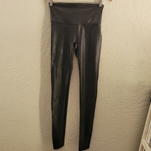 Spanx Faux Leather Leggings Size Large Tall